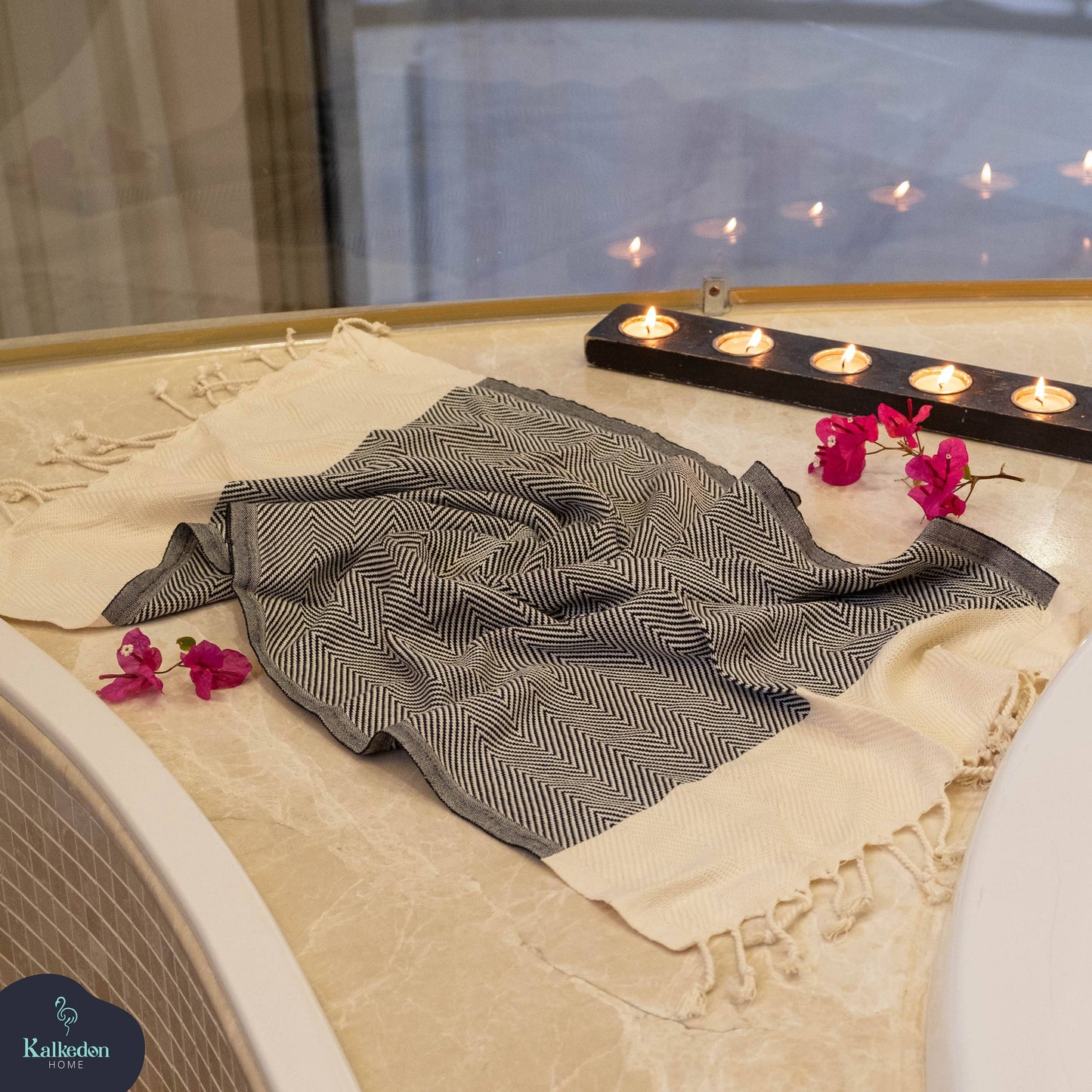 Turkish Cotton Hand Towel – Herringbone Zigzag Design